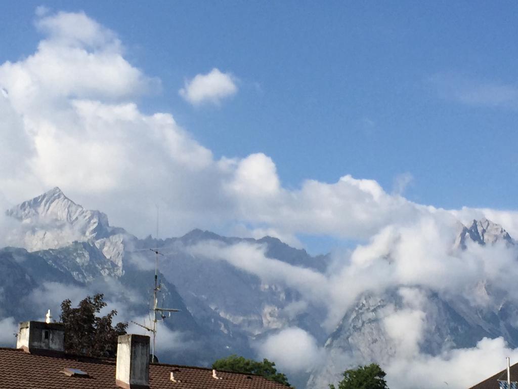 Mountain Home Garmisch Rum bild